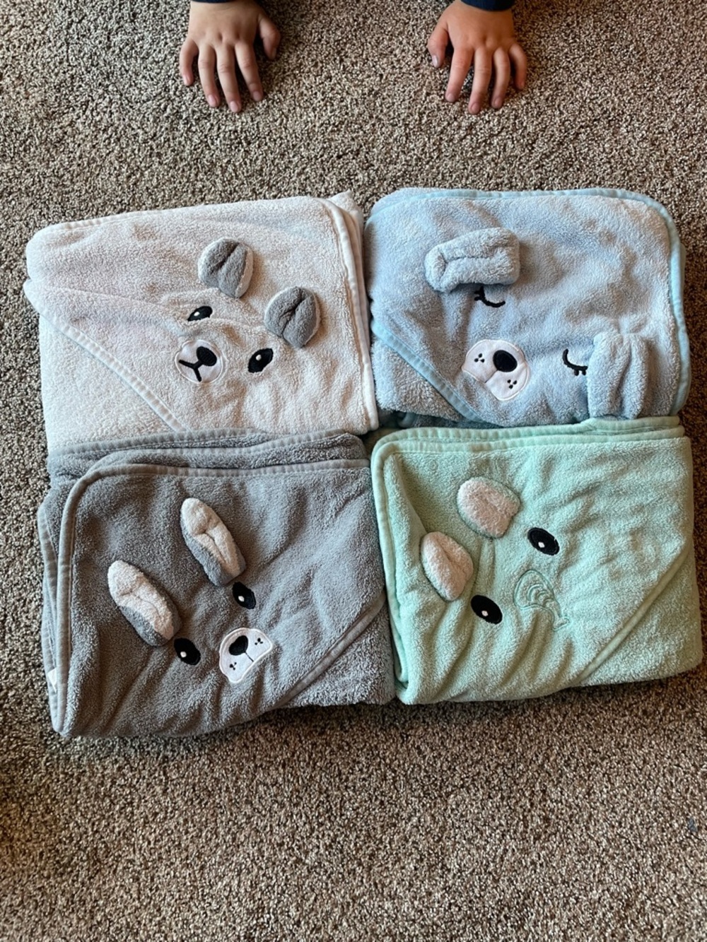 Set of 4 Plush Baby Hooded Towels - Bear & Bunny Faces